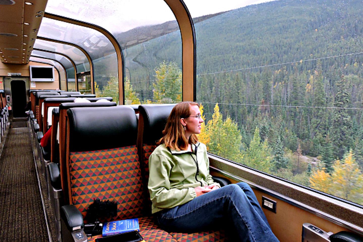 10 Ventajas de Viajar en Tren Y Porque Todos Deberían Hacerlo Alguna Vez