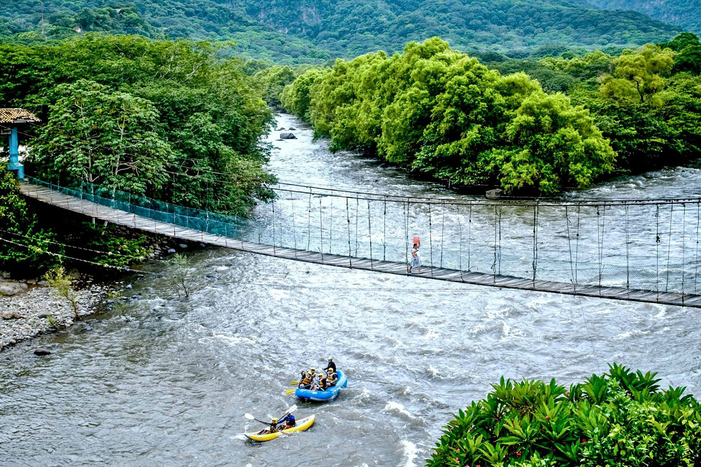 Los 10 mejores lugares para hacer rafting y kayak en México